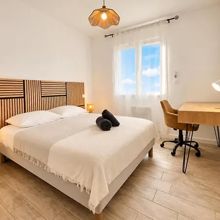 L'anatolé - Maison Neuve- Spa-clim - Vue Campagne - 6 Personnes *
