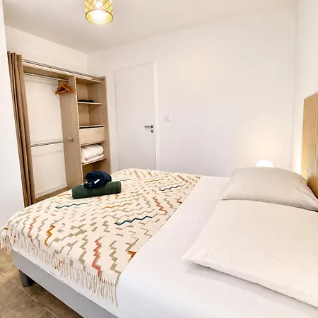 L'anatolé - Maison Neuve- Spa-clim - Vue Campagne - 6 Personnes Villa Giroussens